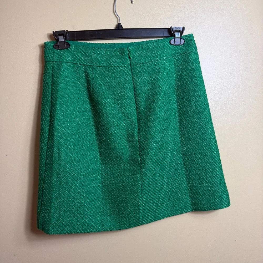 NWT J Crew Kelly Green Tweed a-line mini skirt. Size 8. - Picture 5 of 7